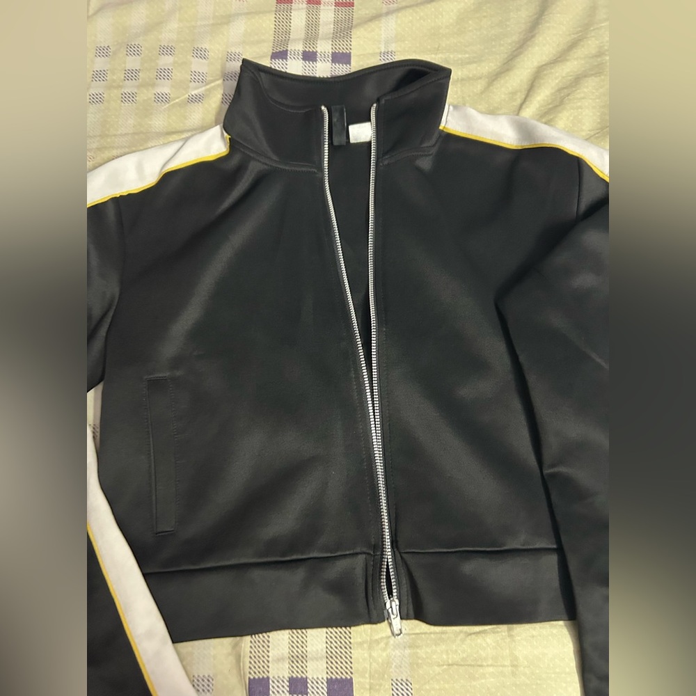 H&M jacket - Size L - Picture 4 of 17